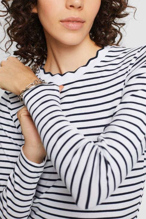 Long Sleeve White Women Esprit Long sleeve top with a scalloped neck V48Z34